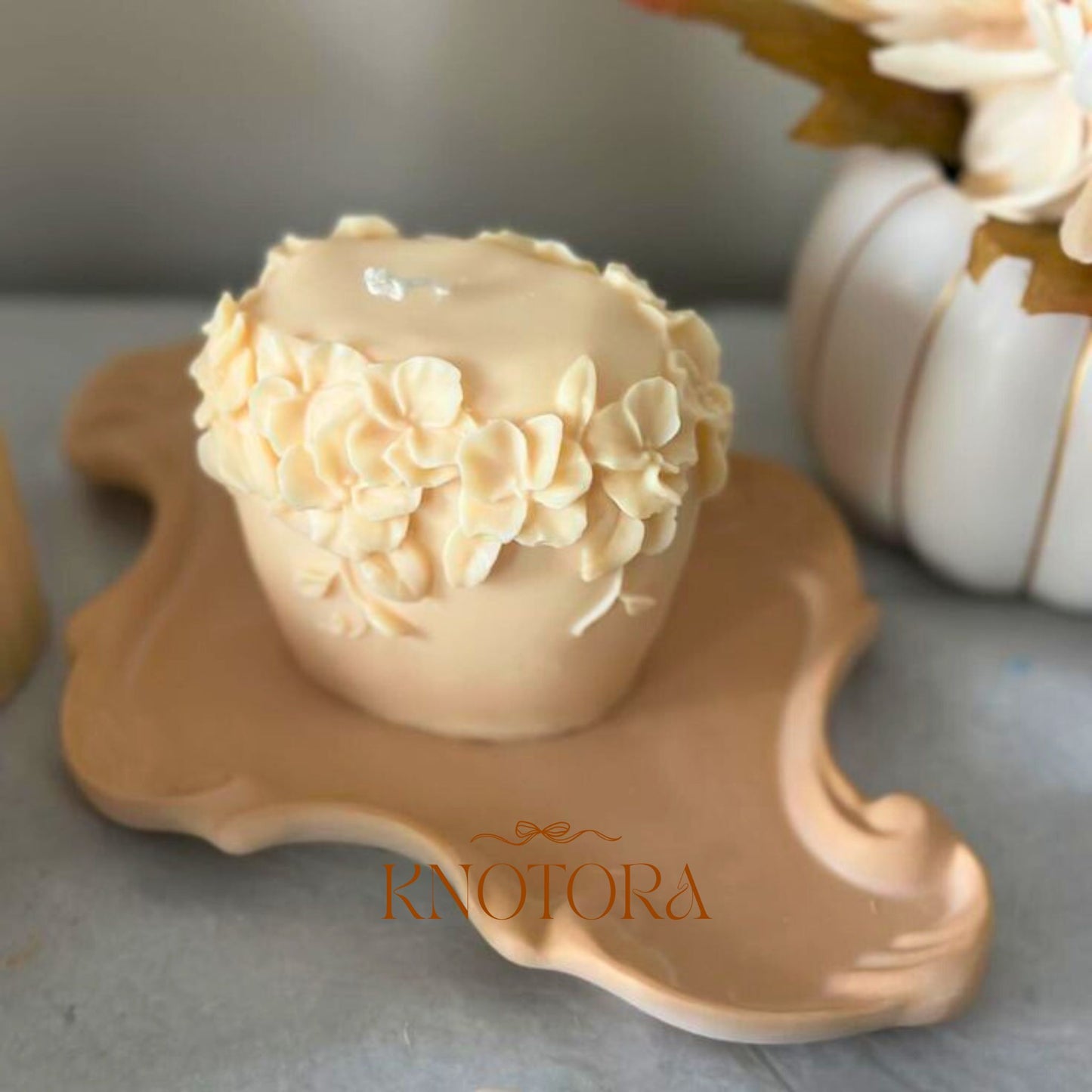 Carving Art Candle