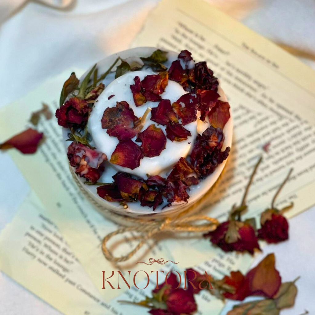 Romantic Rose Candle - with Dried Rose Petals