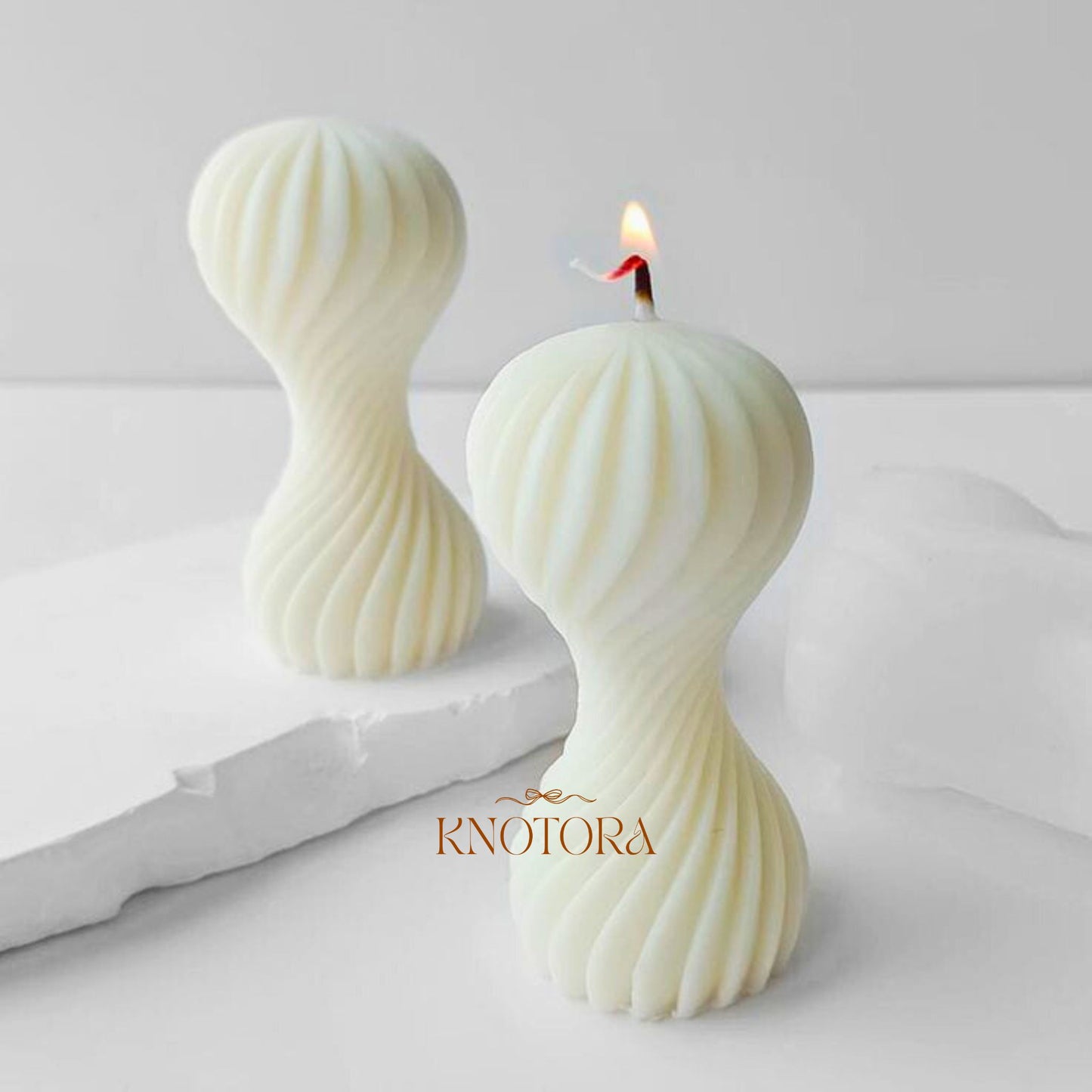 Round Wave Geometric Candle