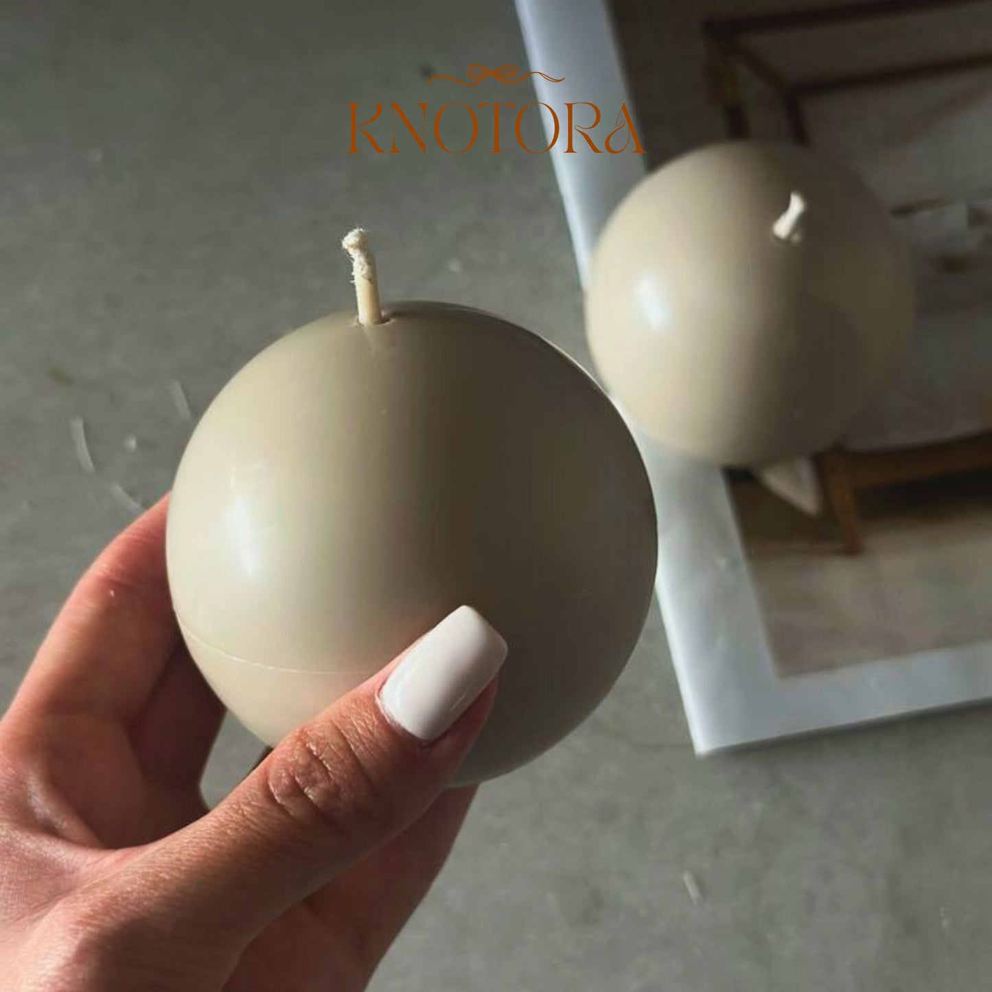 Sphere Candle
