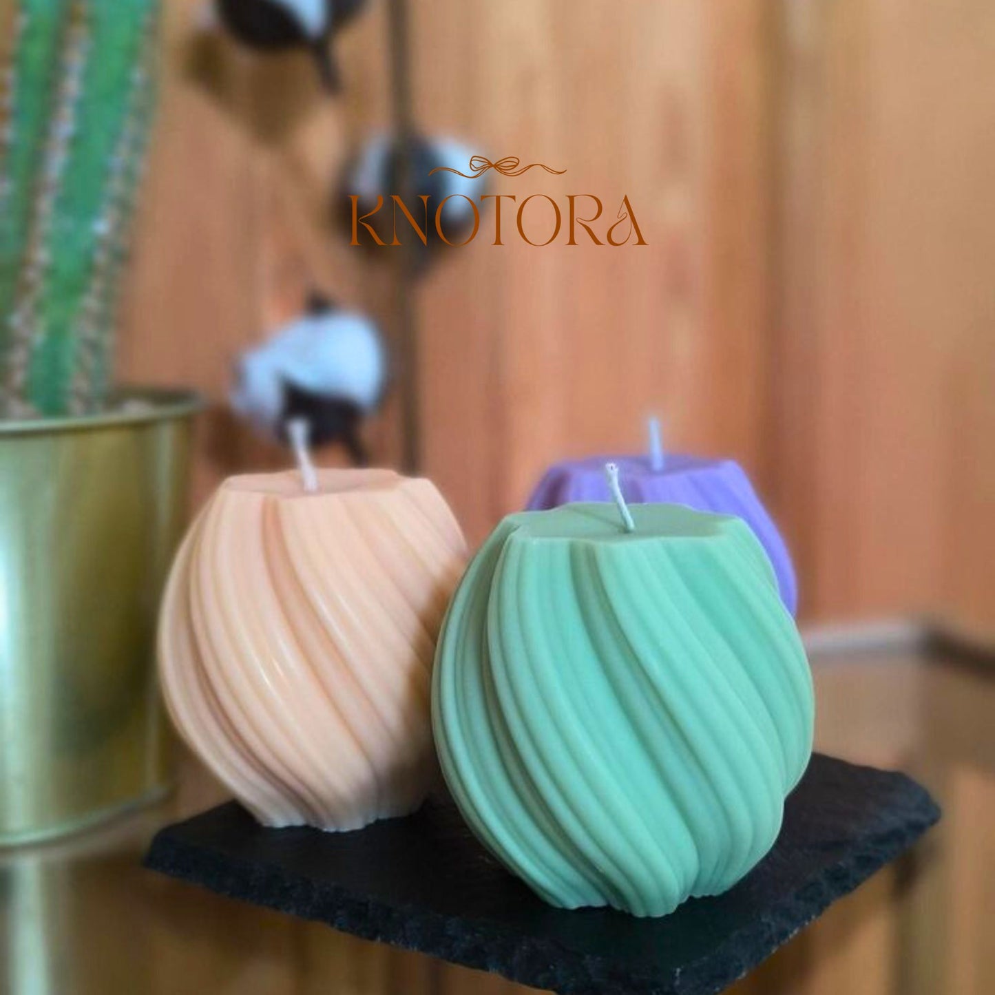 Swirl Candle