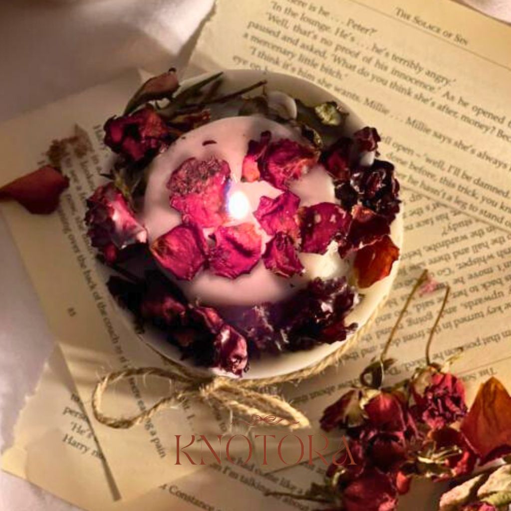 Romantic Rose Candle - with Dried Rose Petals